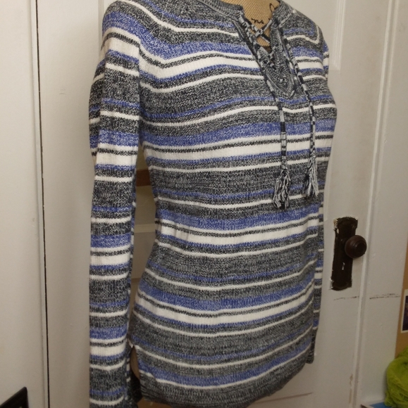 Knit Sweater - Picture 5 of 9